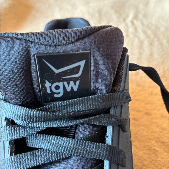 NWOT TGW Power Grip Golf Shoes Size 9 - Picture 9 of 10